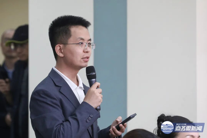 例行发布会4.jpg